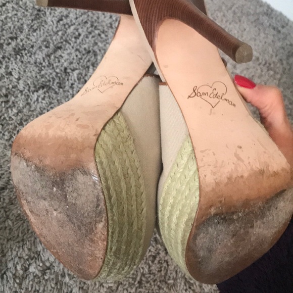 Shoes - Picture 4 of 4